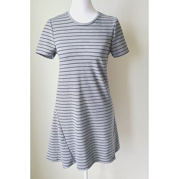 Zara Trafaluc Knit Skater Dress Small Gray Striped Short Sleeve Crew Neck - Picture 2 of 13